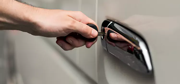 Why Choose Our Auto Locksmith Team in Euclid, OH?