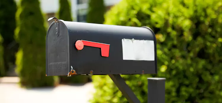 Secure Mailboxes for Packages Euclid